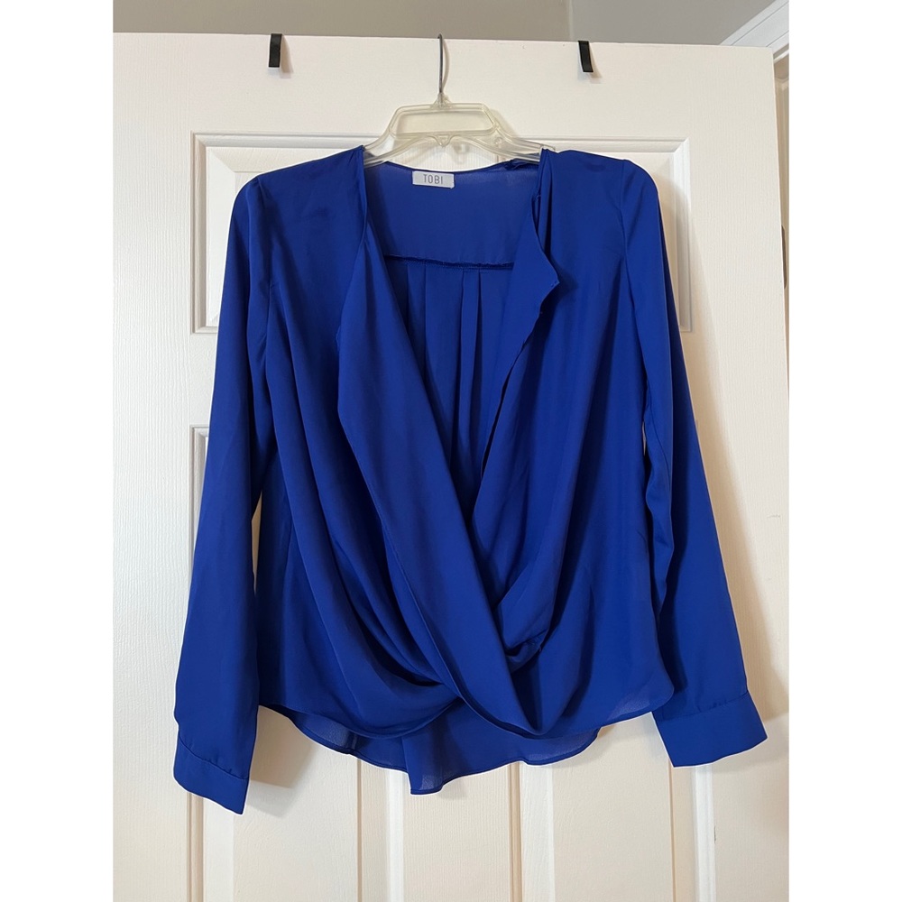 Tobi Blue Flowy Plunge Blouse